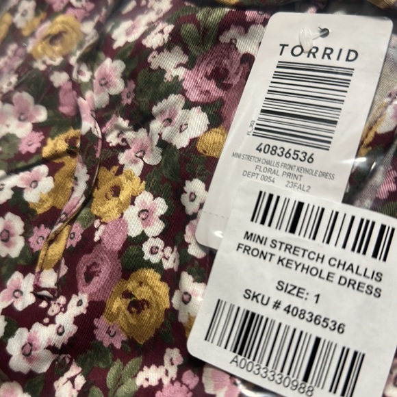 TORRID SIZE 1 1X 14-16 NWT MINI STRETCH CHALLIS FRONT KEYHOLE DRESS - Picture 5 of 5